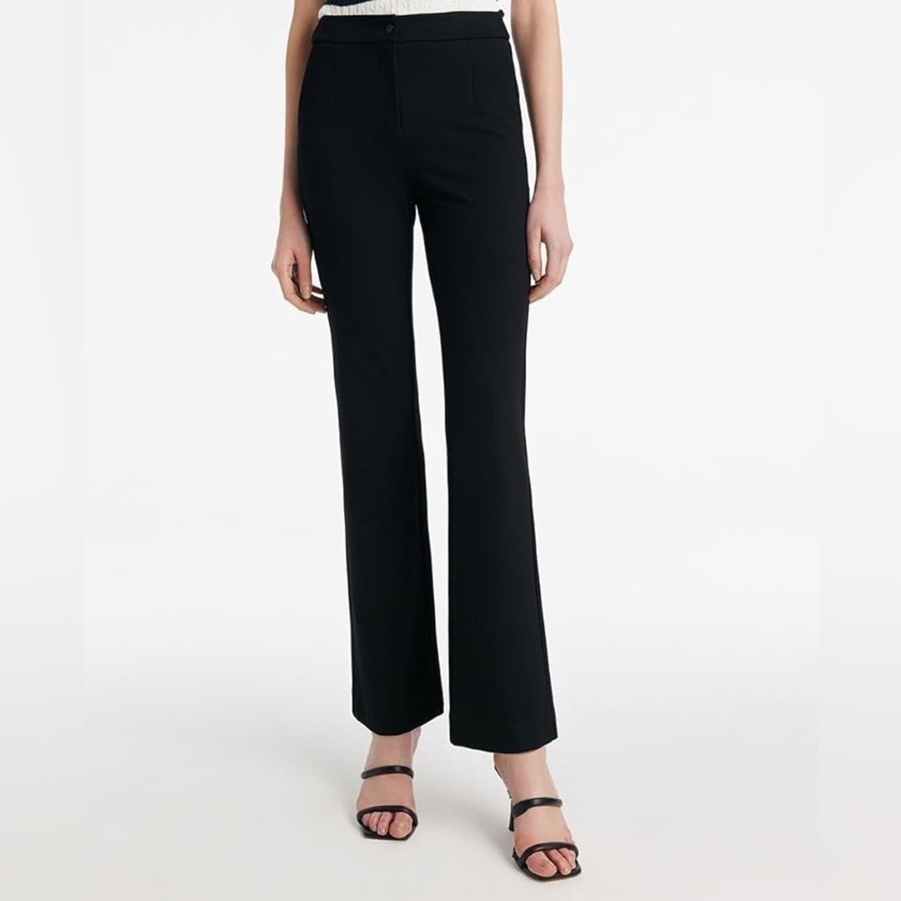 NWT. Laundry by Shelli Segal The Hailee Modern Fit & Flare Dress Pants. 4 Short